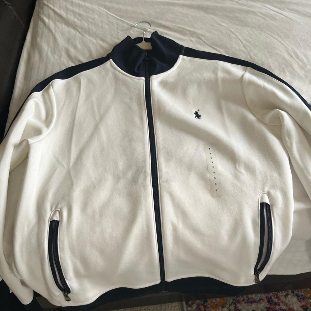 This item is brand new worn